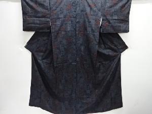 重ね色紙に草花模様織り出し本場泥大島紬着物アンサンブル